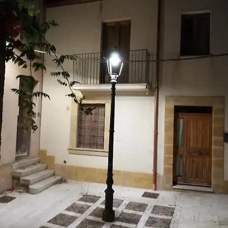 Segesta Les Arches *