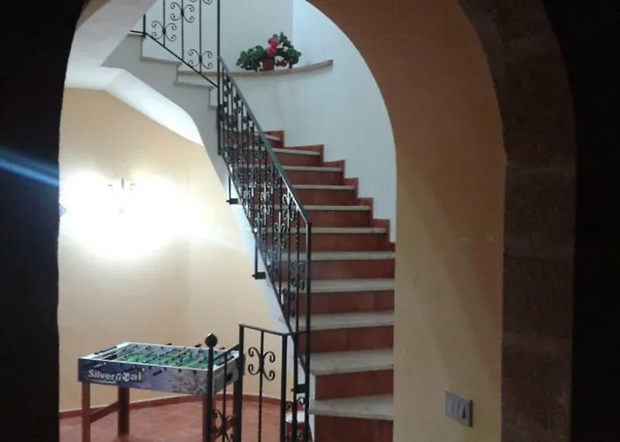 Segesta Les Arches 公寓 *